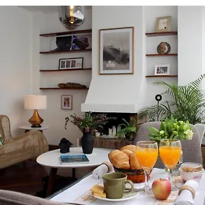 Apartment Depa Monserrate - Charming Historic Nest With Breathtaking Mountain Views -, Bogota
