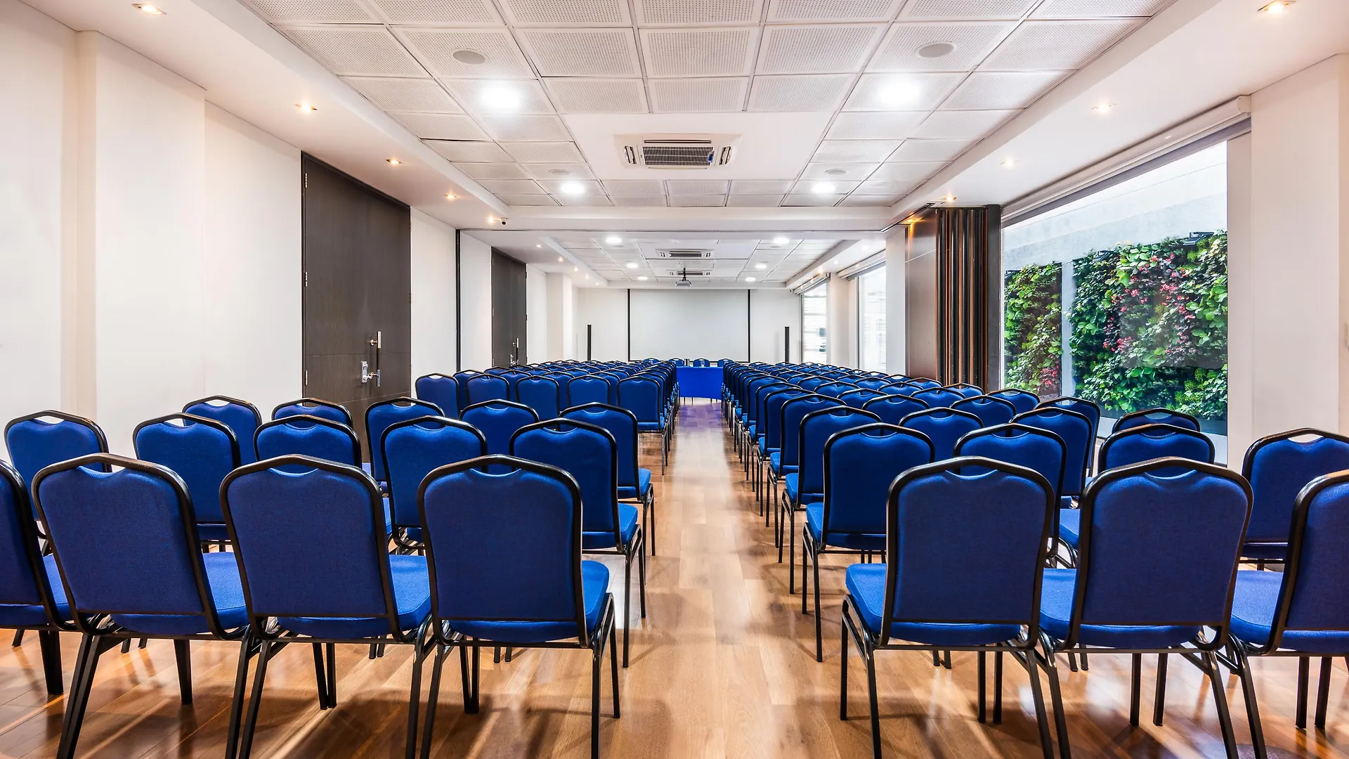 ****  One Sixteen Hotel Bogota Colombia