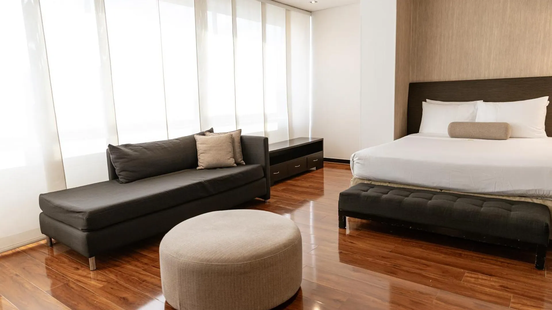 One Sixteen Hotel Bogota 4*,